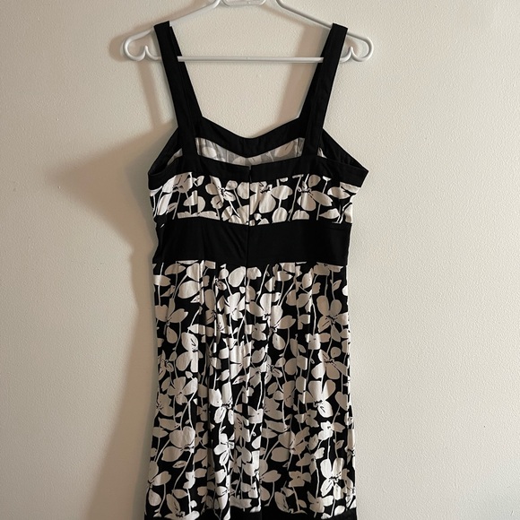 Robe Rietmans Dress - S7 - Picture 4 of 5